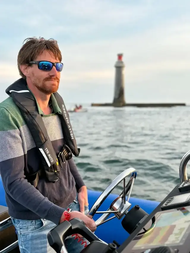 Le capitaine d'Armen'Dèche Excursions